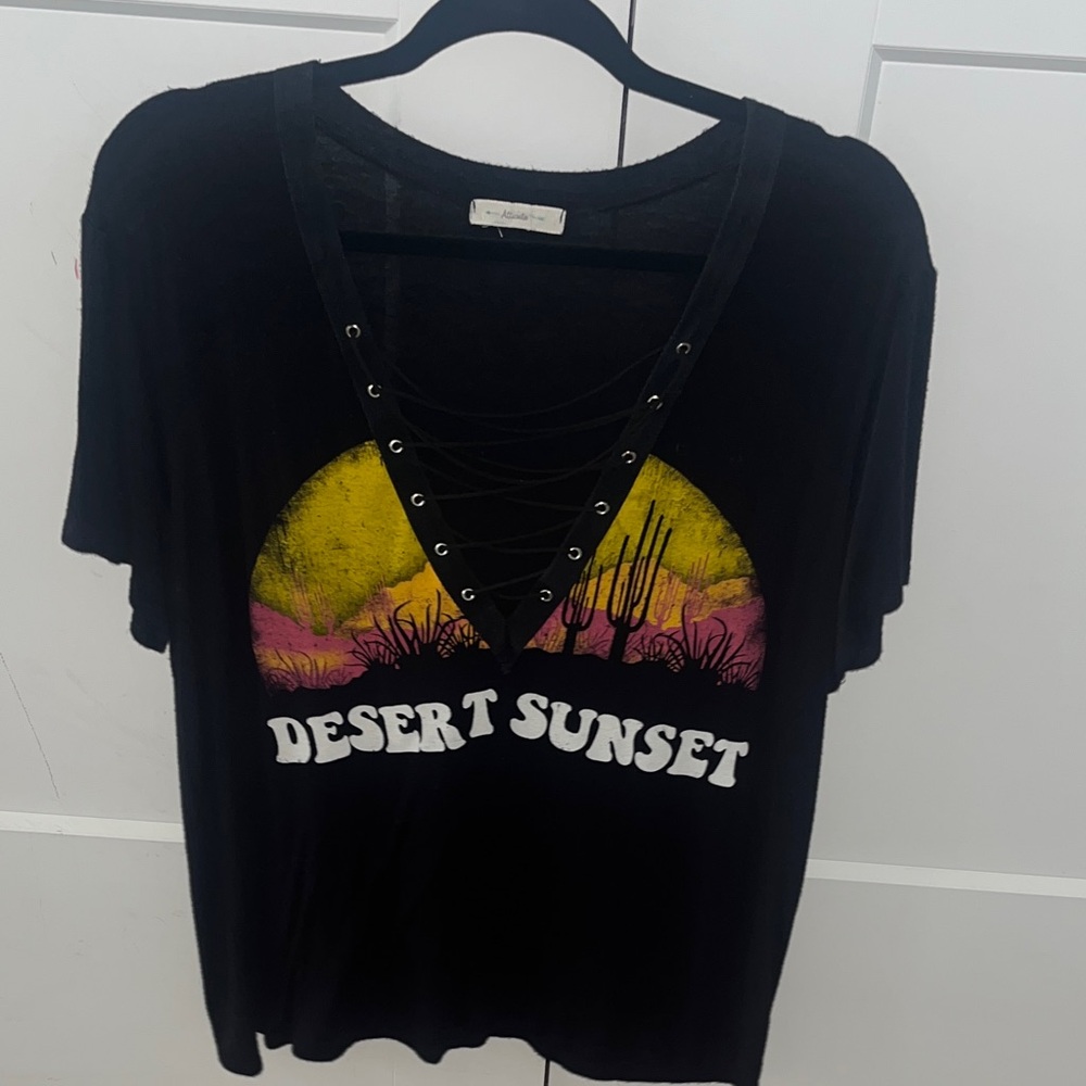 Tee